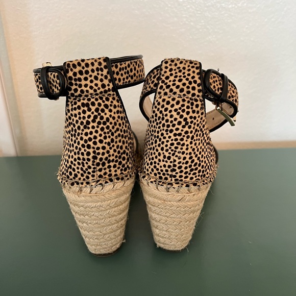 Vince Camuto Leopard Wedges - Picture 6 of 6